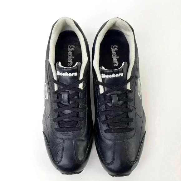Vintage 2010 Skechers Black White Athletic Leather Running Tennis Shoes - 10 - Picture 2 of 10